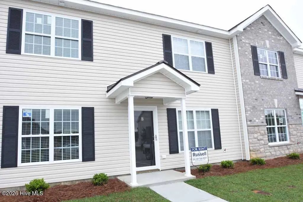 124 Chandler Drive B, Greenville