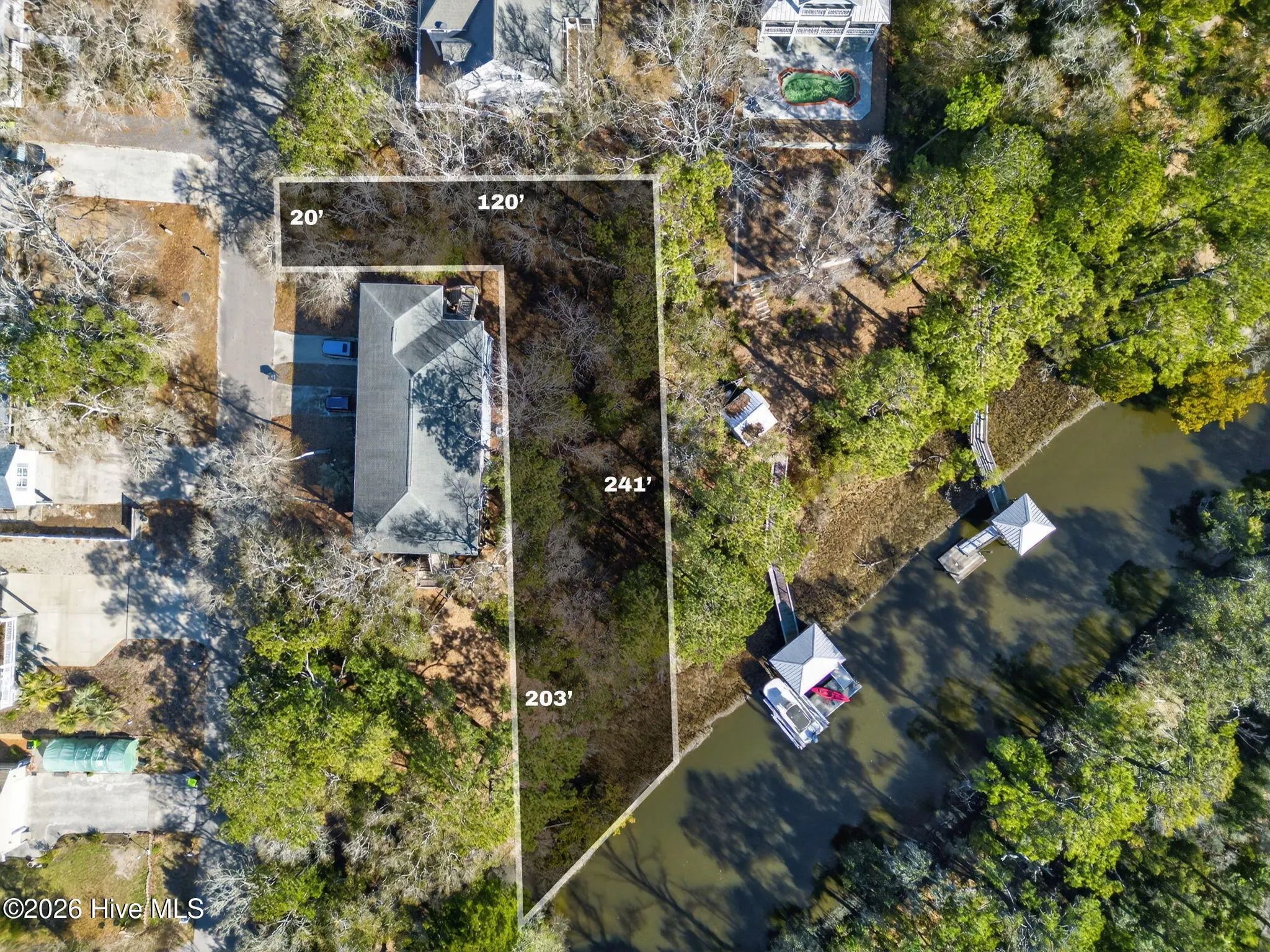 112 Se 22nd Street, Oak Island