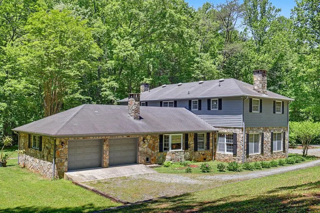 1127 Burch Branch Road, Other