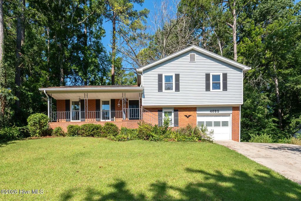 4682 Red Leaf Way, Martinez