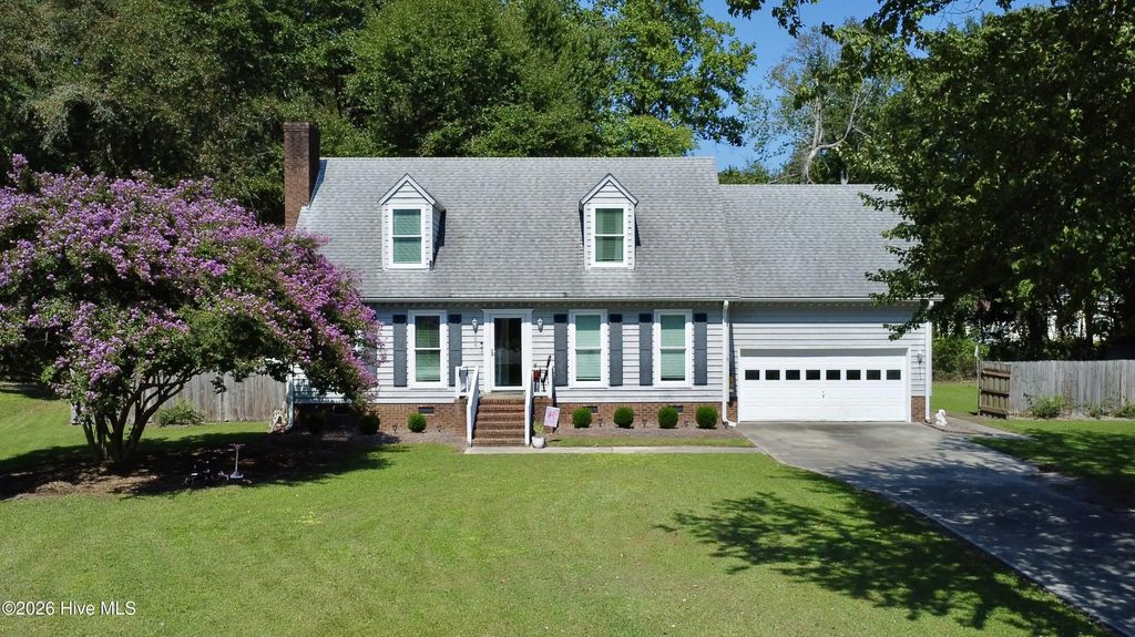 329 S Wedgewood Drive, Washington