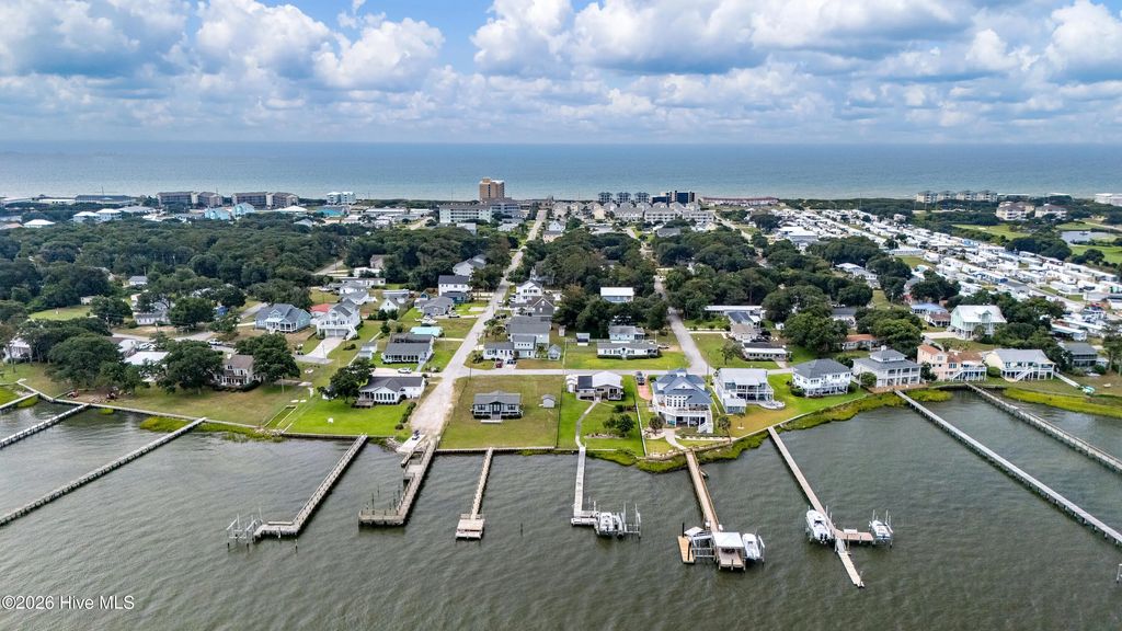 102 Shoreline Drive, Atlantic Beach