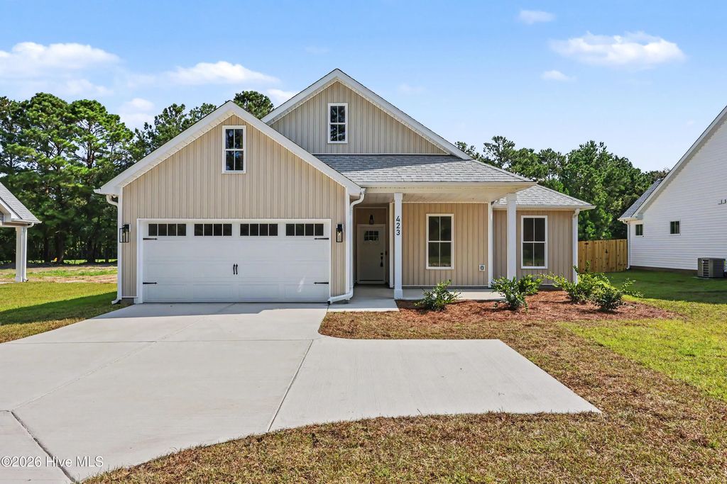 423 Morris Landing Road, Holly Ridge