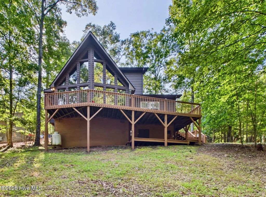 121 High Ridge Road, Murphy