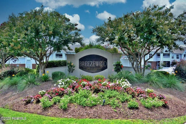 4109 Breezewood Drive Unit 104, Wilmington