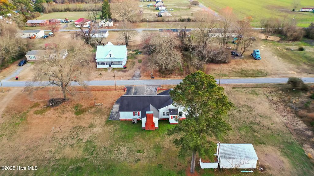 110 W Church Street, Kelford