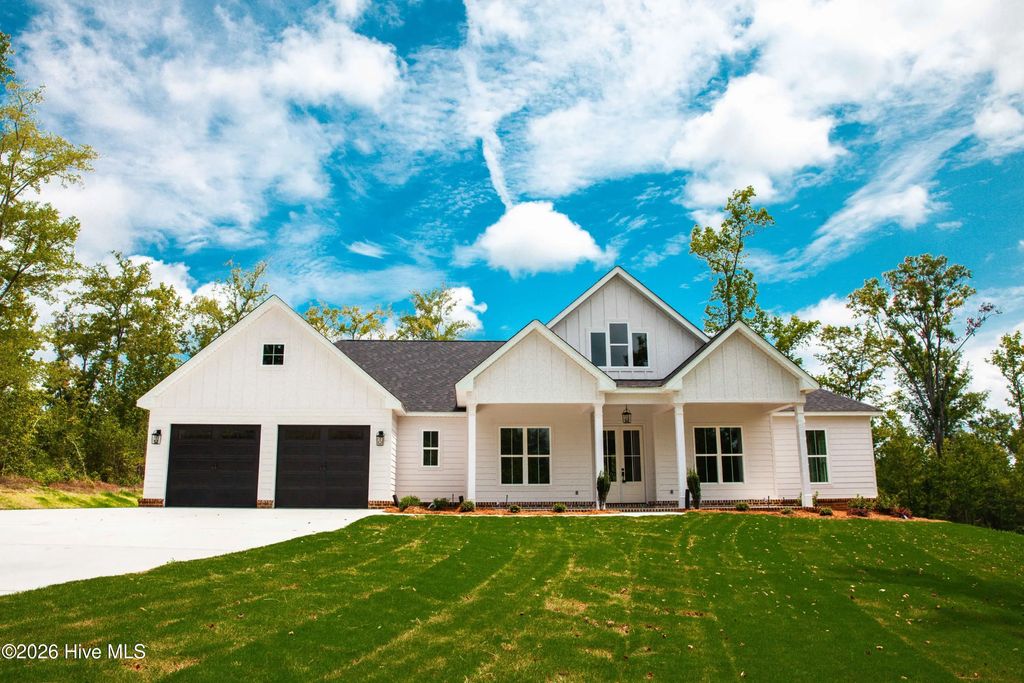 916 Fairbourne Drive, Grovetown