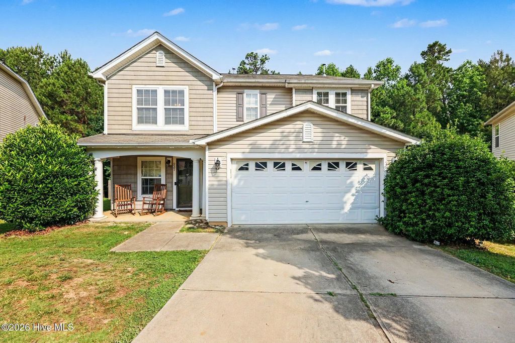 237 Georgetowne Drive, Clayton