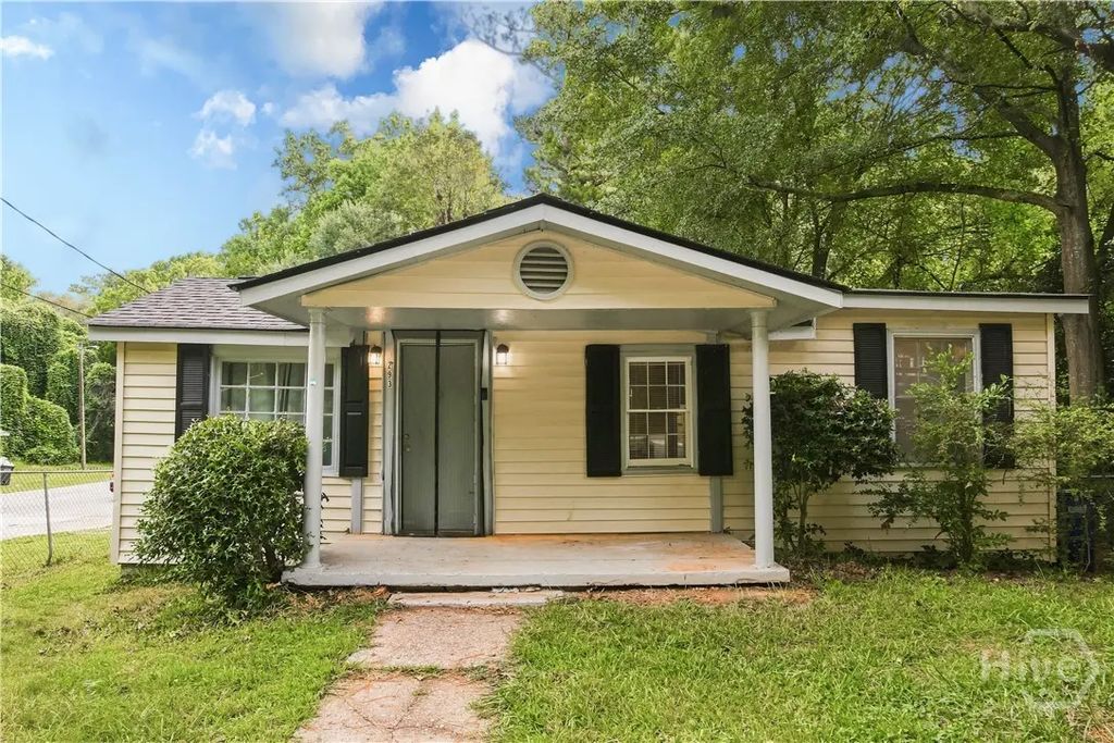 293 E Carver Drive, Athens