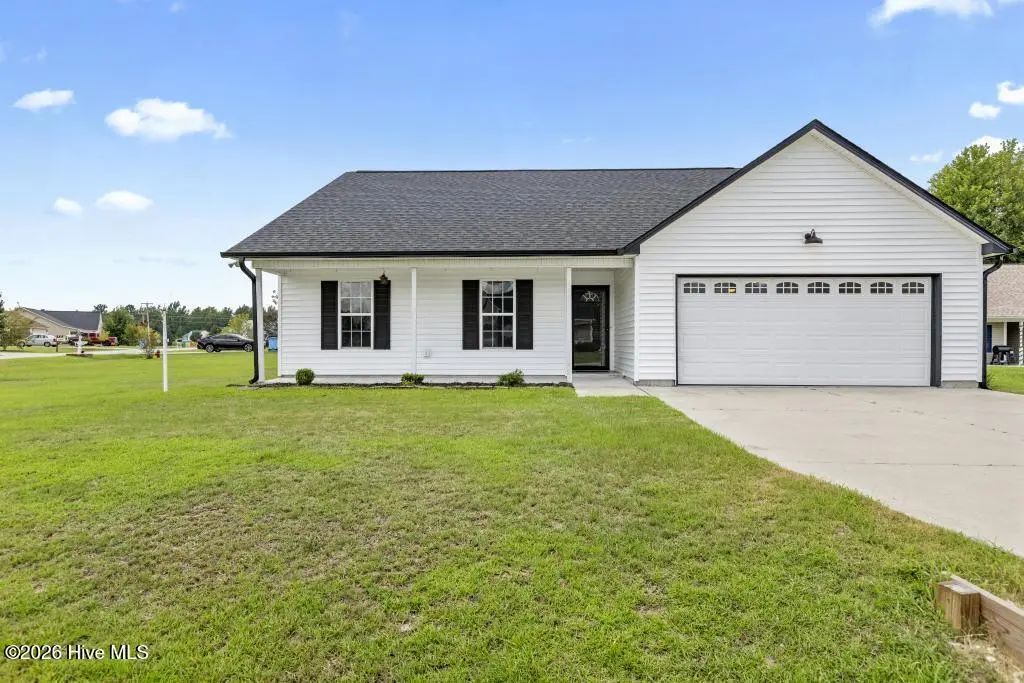 201 Chandler Simpson Court, Beulaville