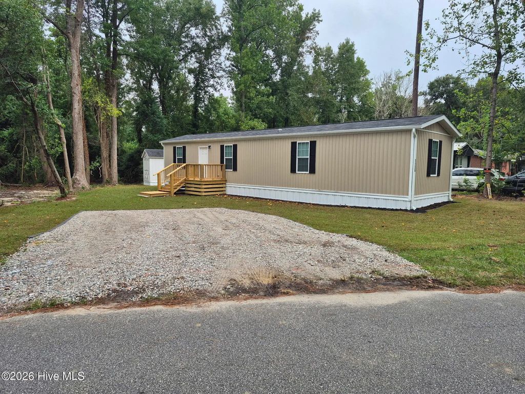 1136 French Road, Wilmington