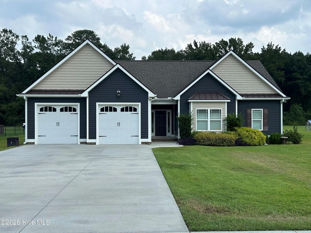 210 Beaver Dam Drive, Clinton