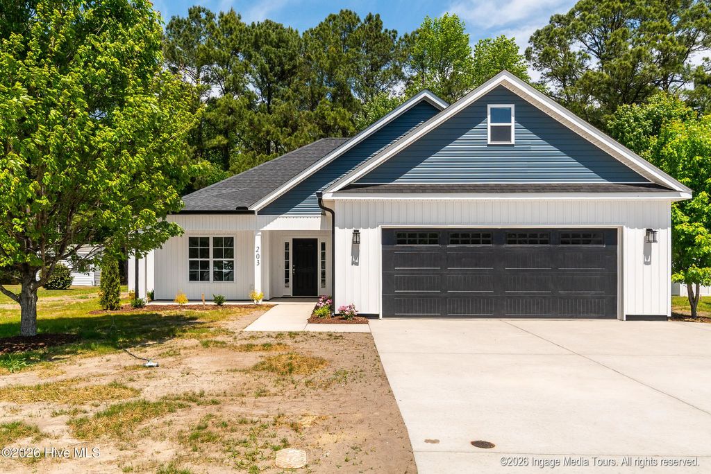 203 Adams Lane, Washington