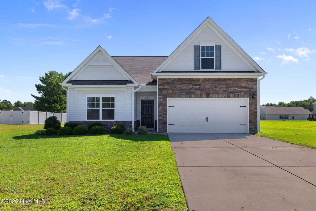 203 Kenison Way, Pikeville