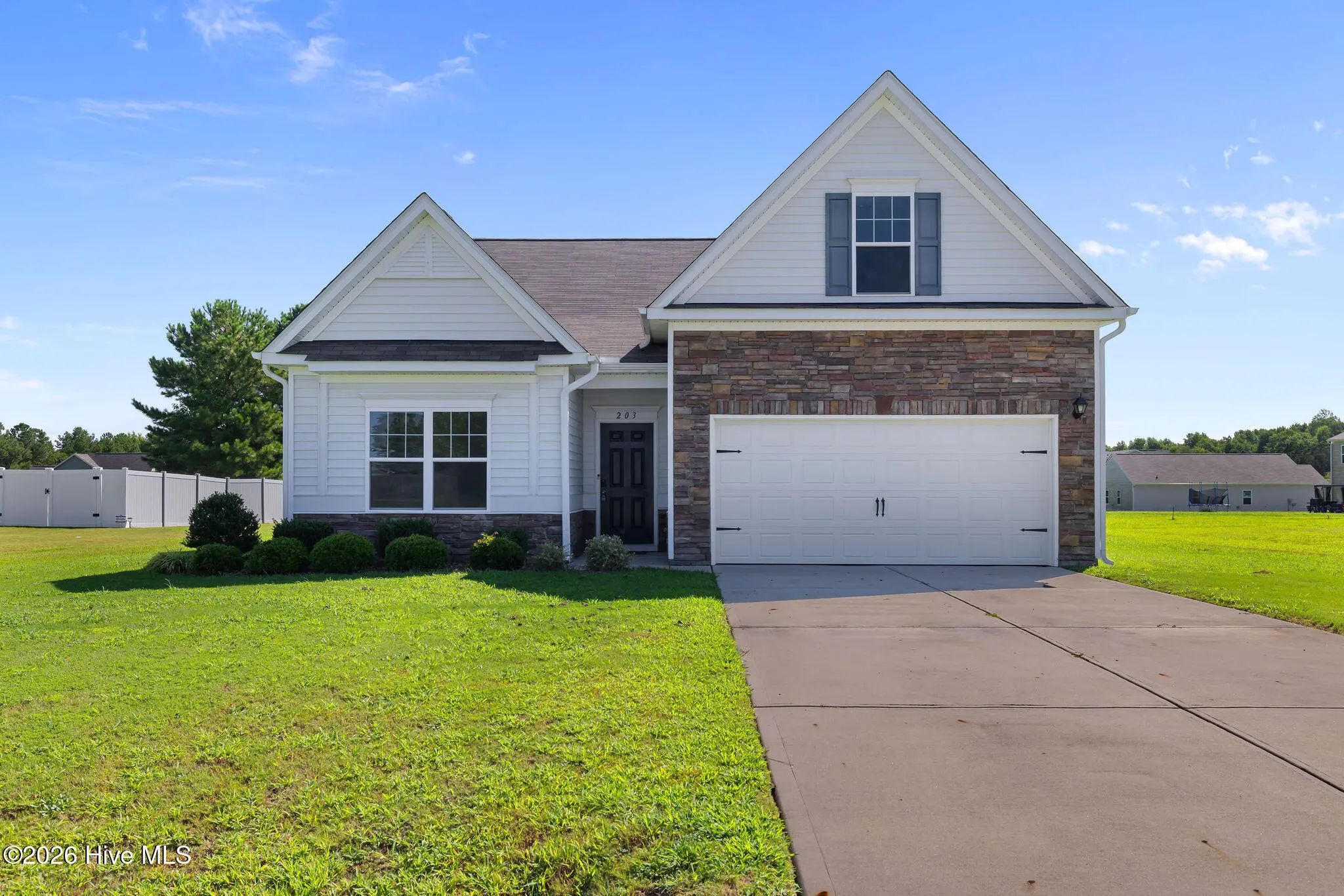 203 Kenison Way, Pikeville
