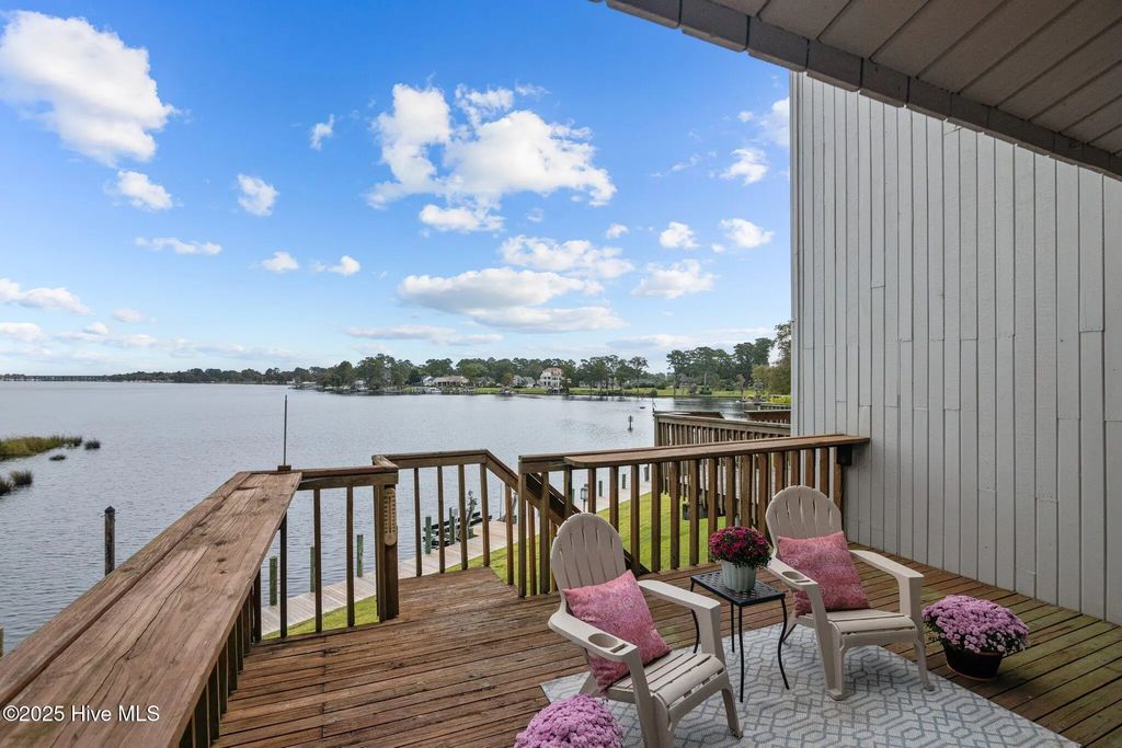 24 Batts Hill Road, New Bern