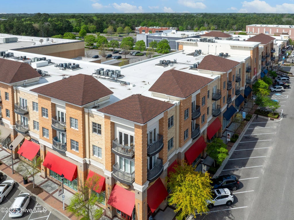 6832 Main Street Unit 328, Wilmington