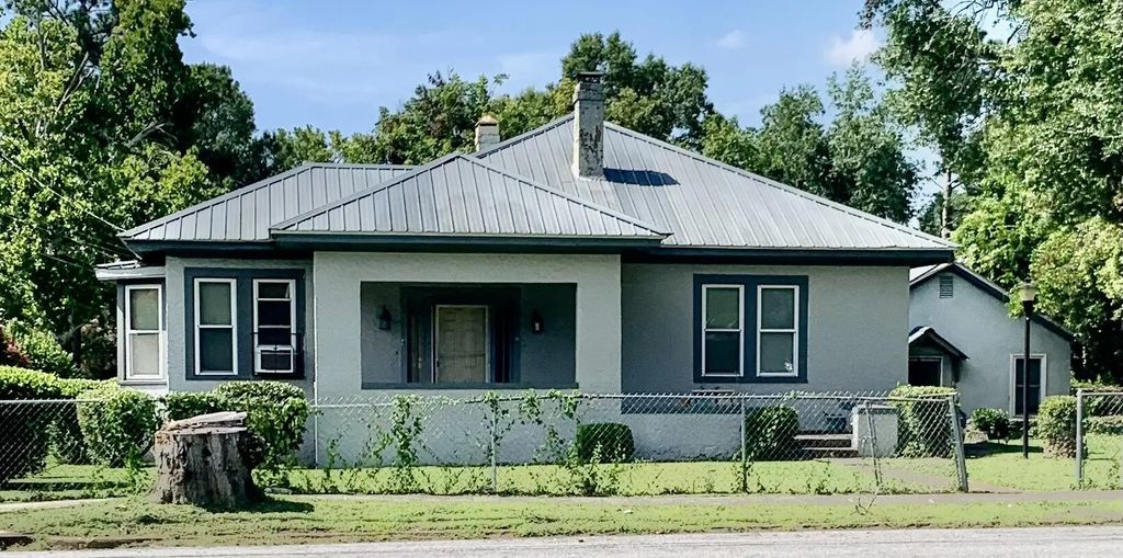 1712 Central Avenue, Richmond