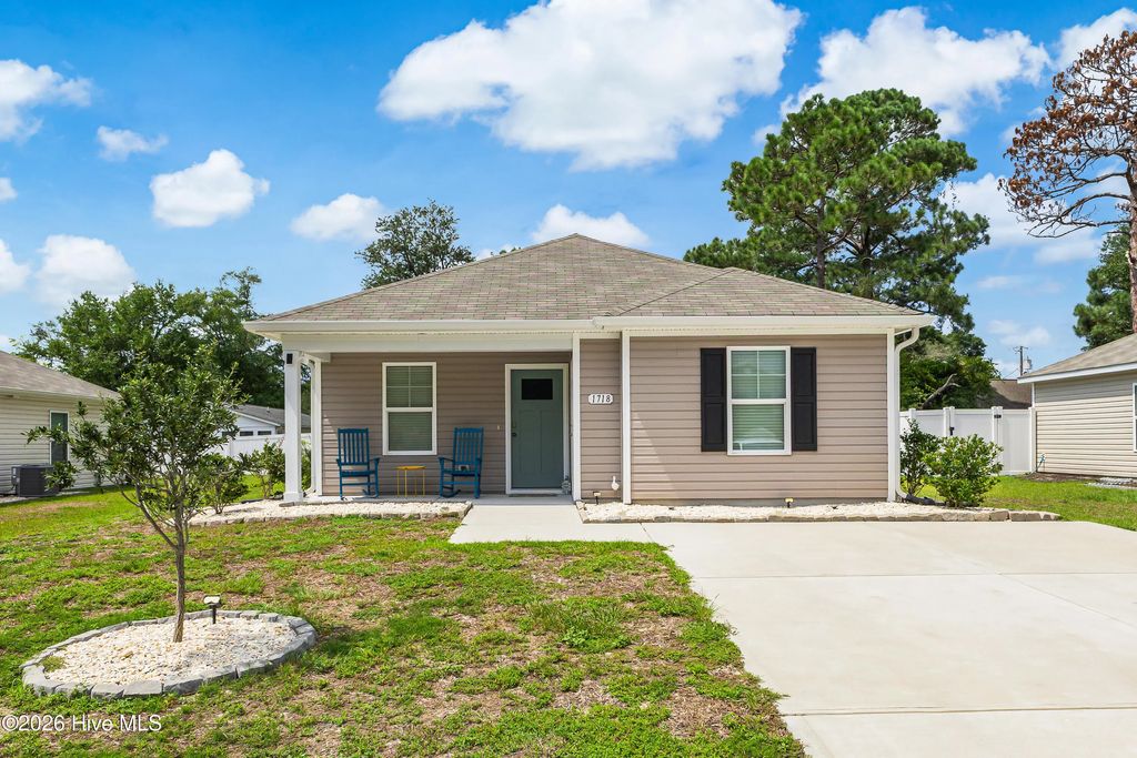 1718 Whispering Pine Street Sw, Ocean Isle Beach