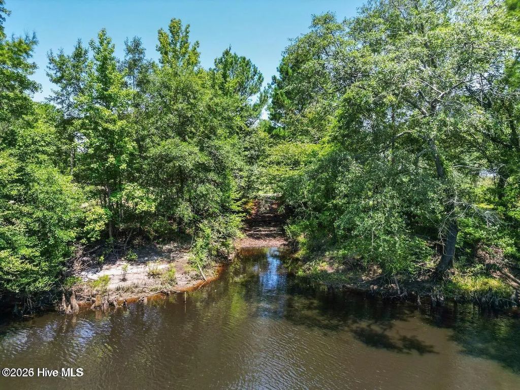 354 Murray Turner Farm Road, Burgaw