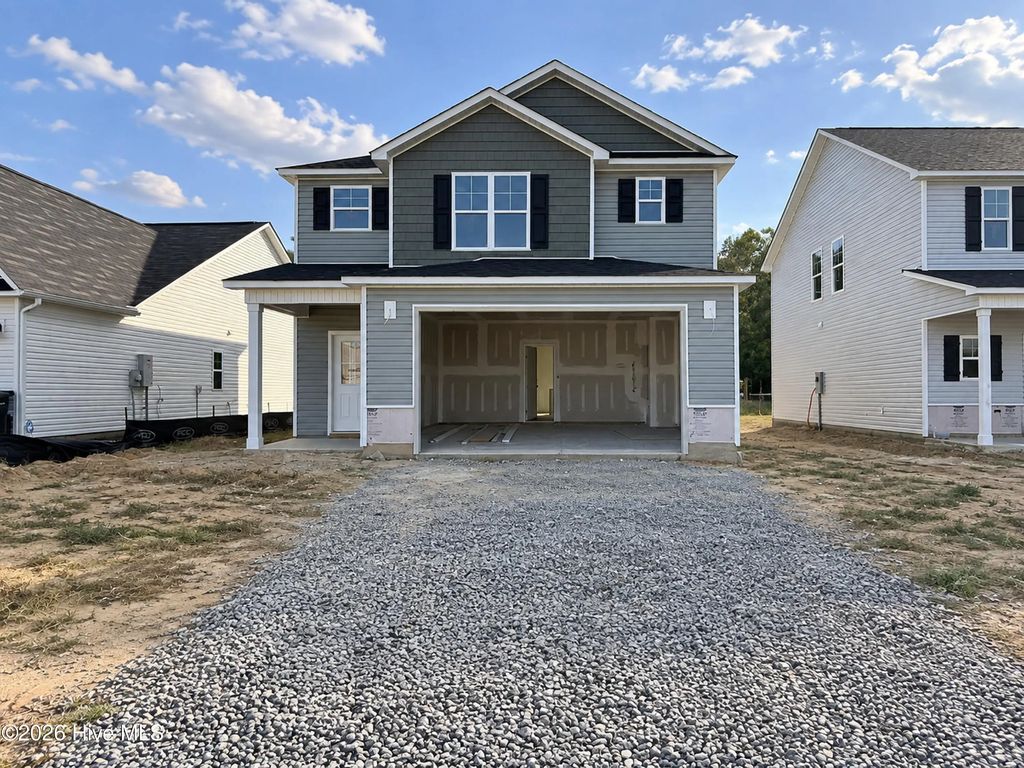 47 W Emily Gardens Drive, Pine Level