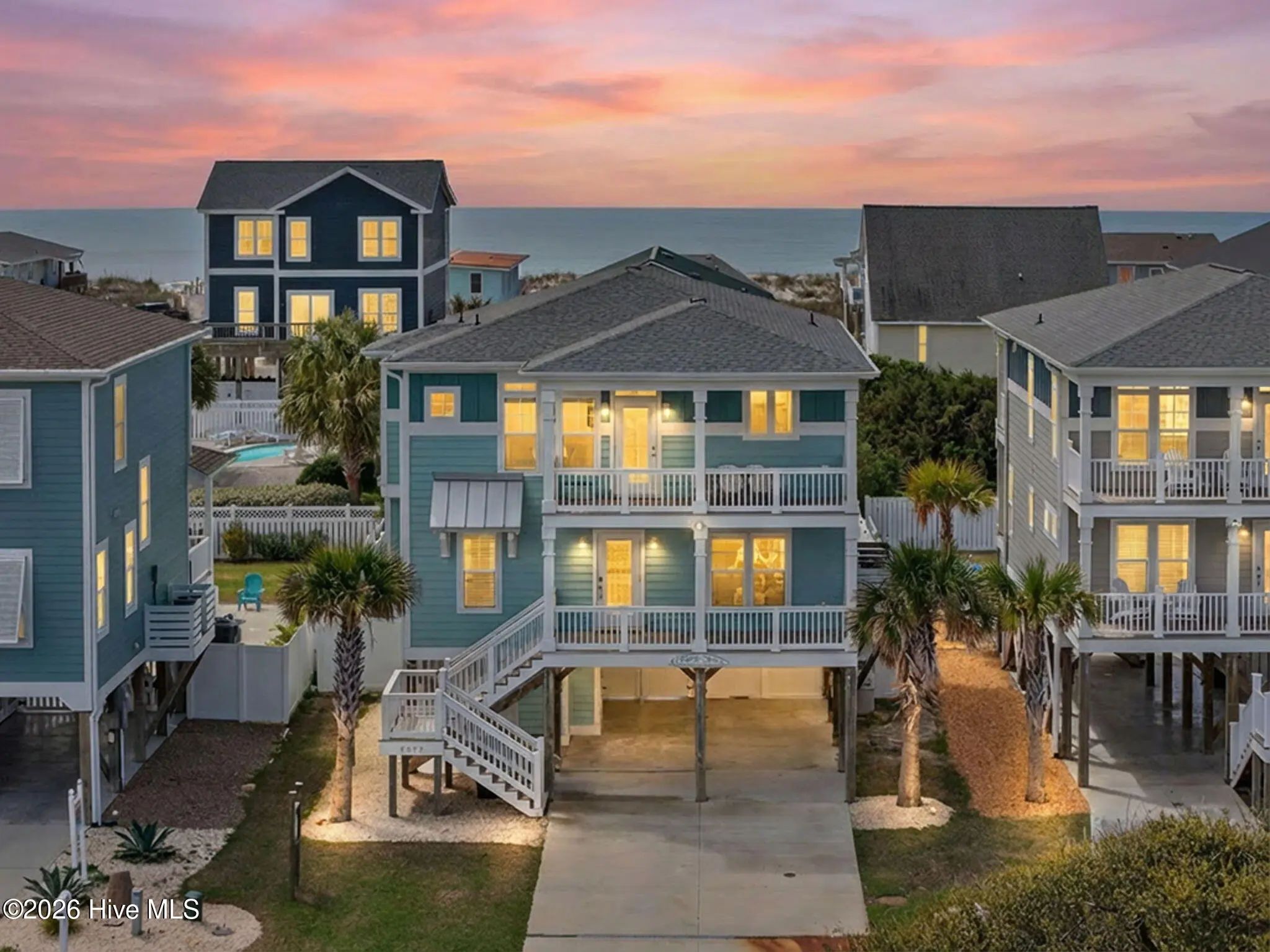 4927 E Pelican Drive, Oak Island