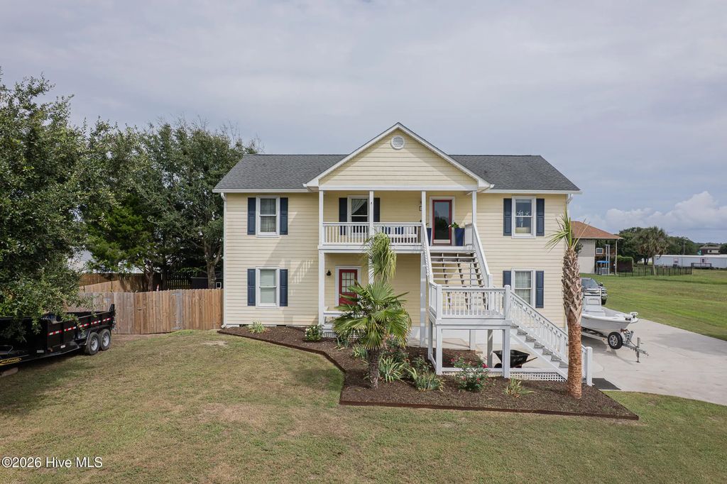 123 Buds Lane, Cedar Point