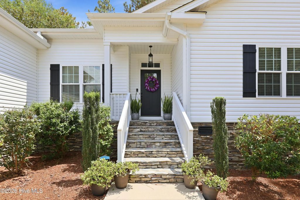 280 Spring Lake Drive, Pinehurst