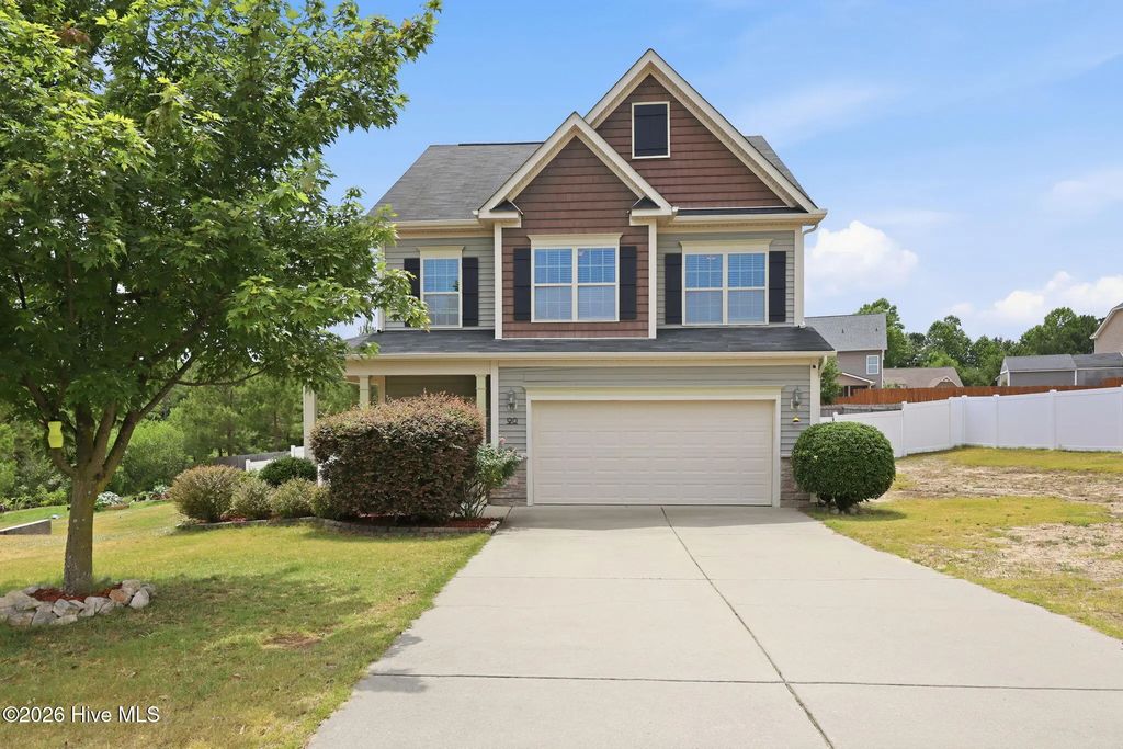 90 Quatrefoil Court, Cameron