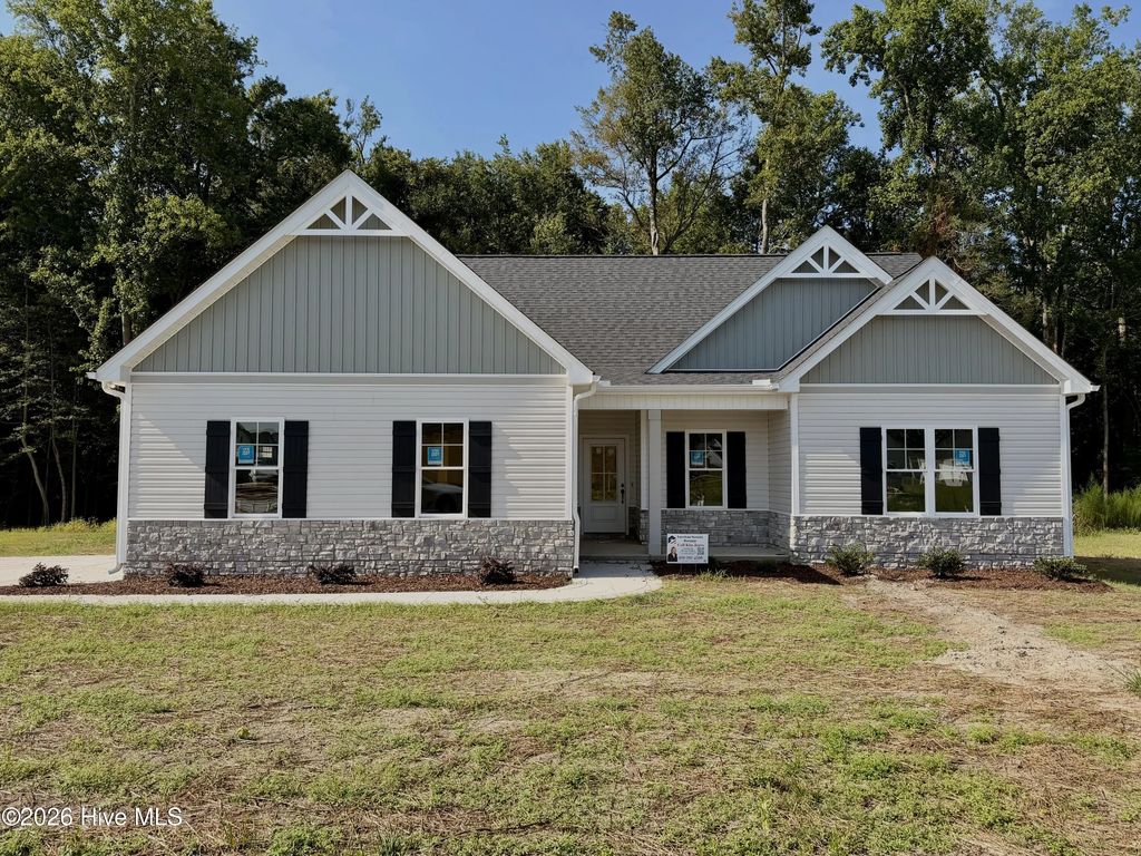 3704 Huntcliff Drive, La Grange