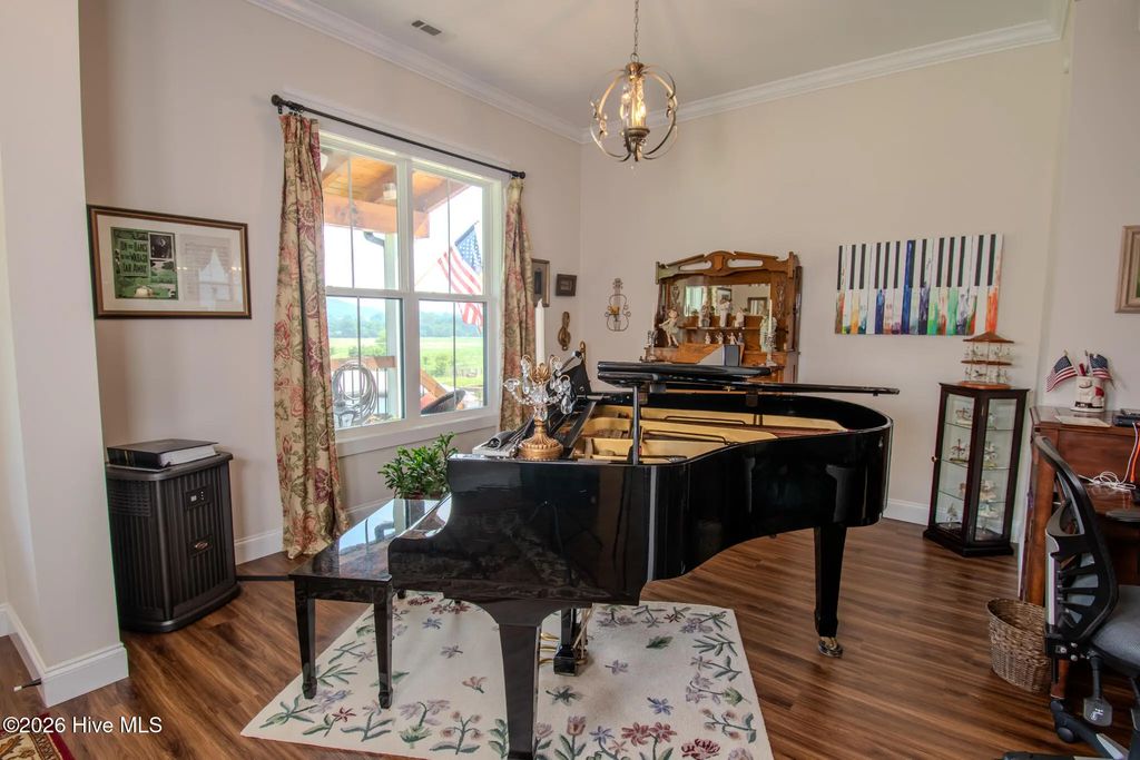 1455 Upper Peachtree Road, Peachtree