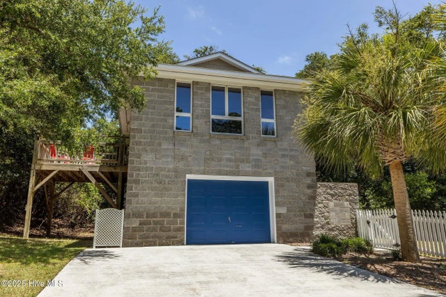 412 Wild Cherry Lane, Emerald Isle