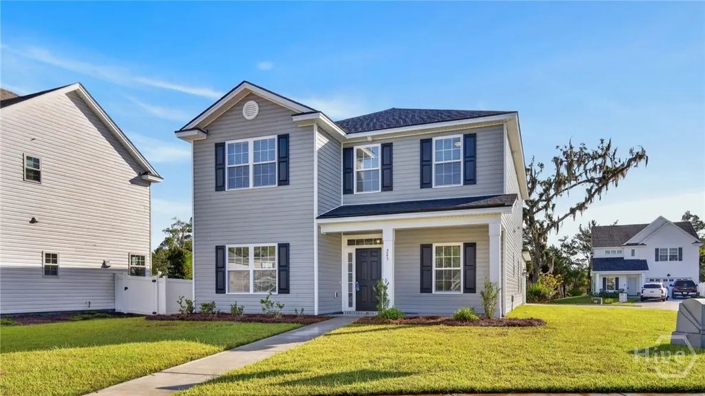 245 James Drive, Richmond Hill