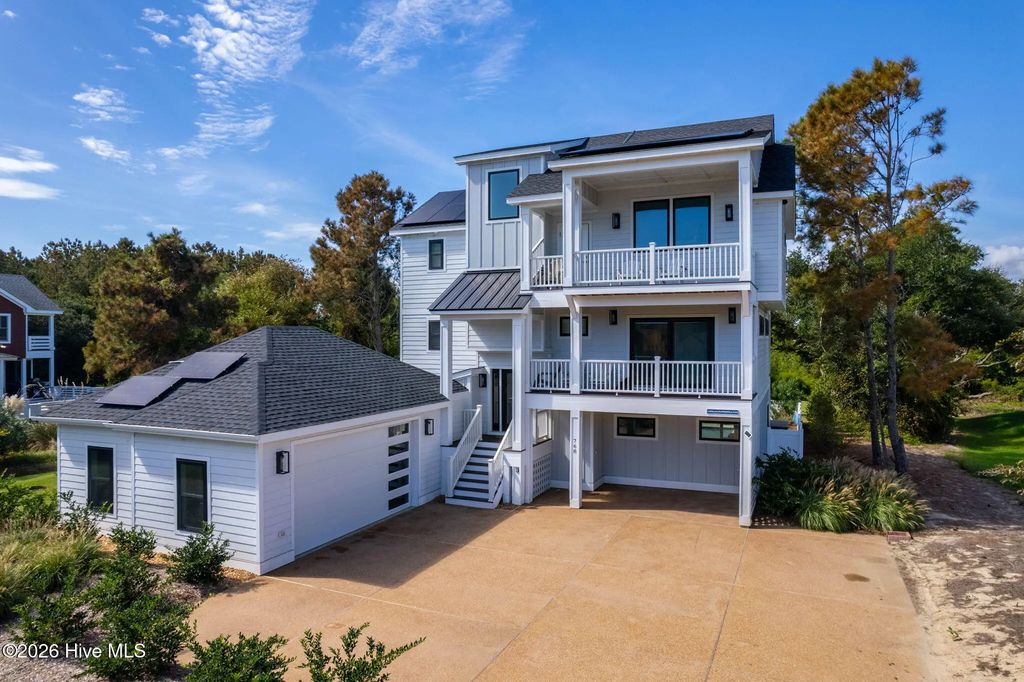 768 Hunt Club Drive, Corolla