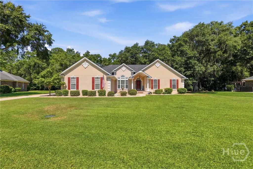 291 St Martin Circle, Richmond Hill