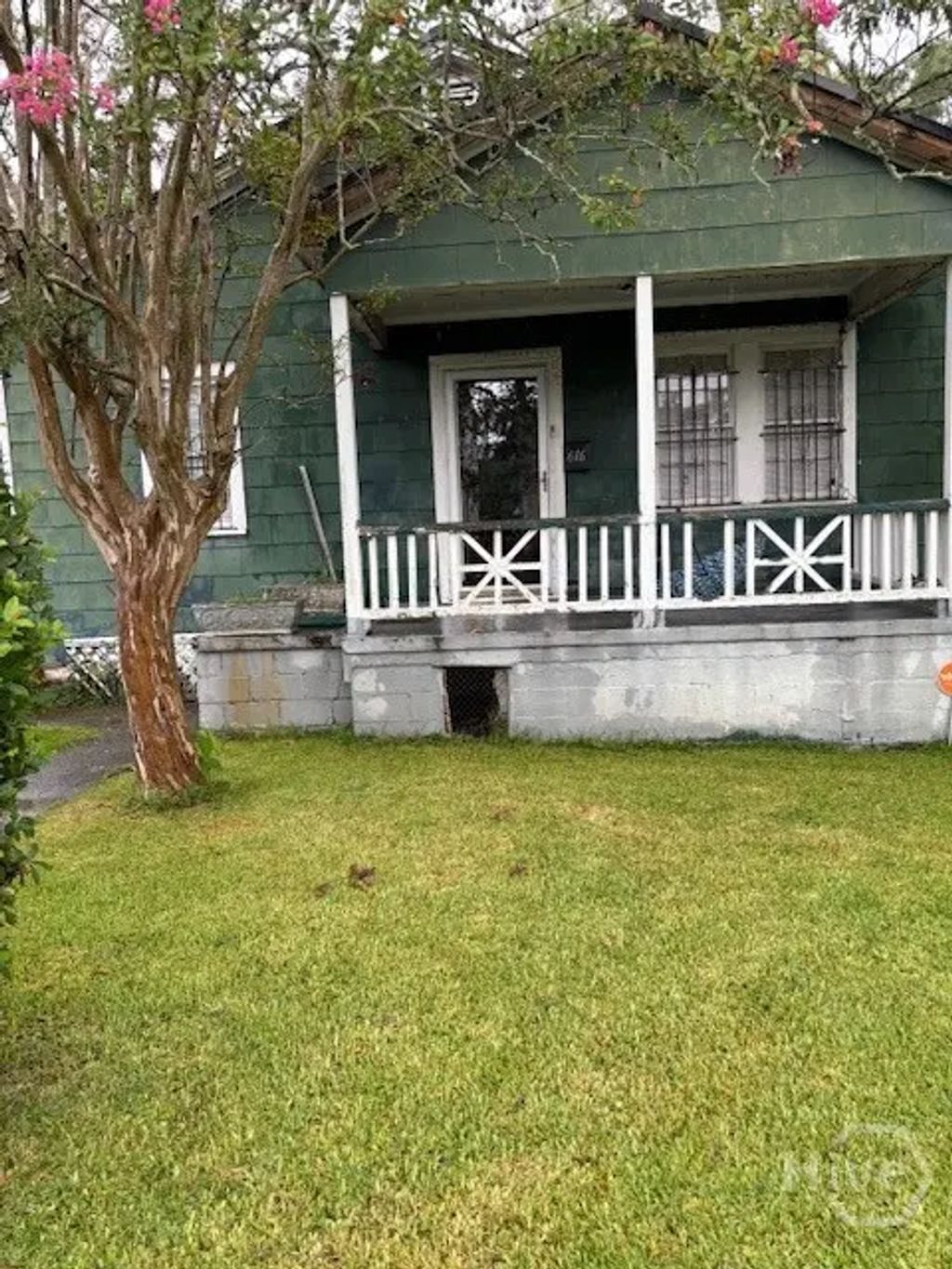 616 E 33rd Street, Savannah