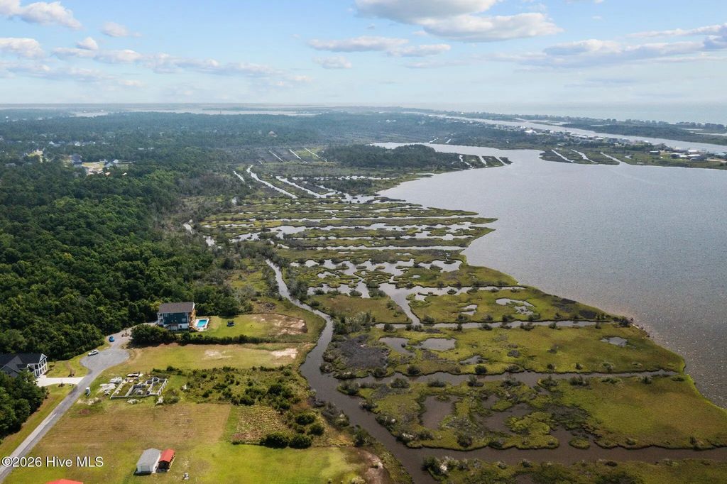 110 Sea Level Lane, Sneads Ferry