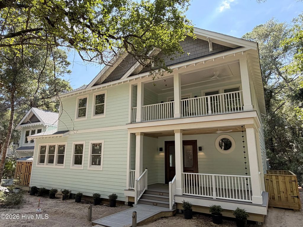 1 Red Bay Court, Bald Head Island