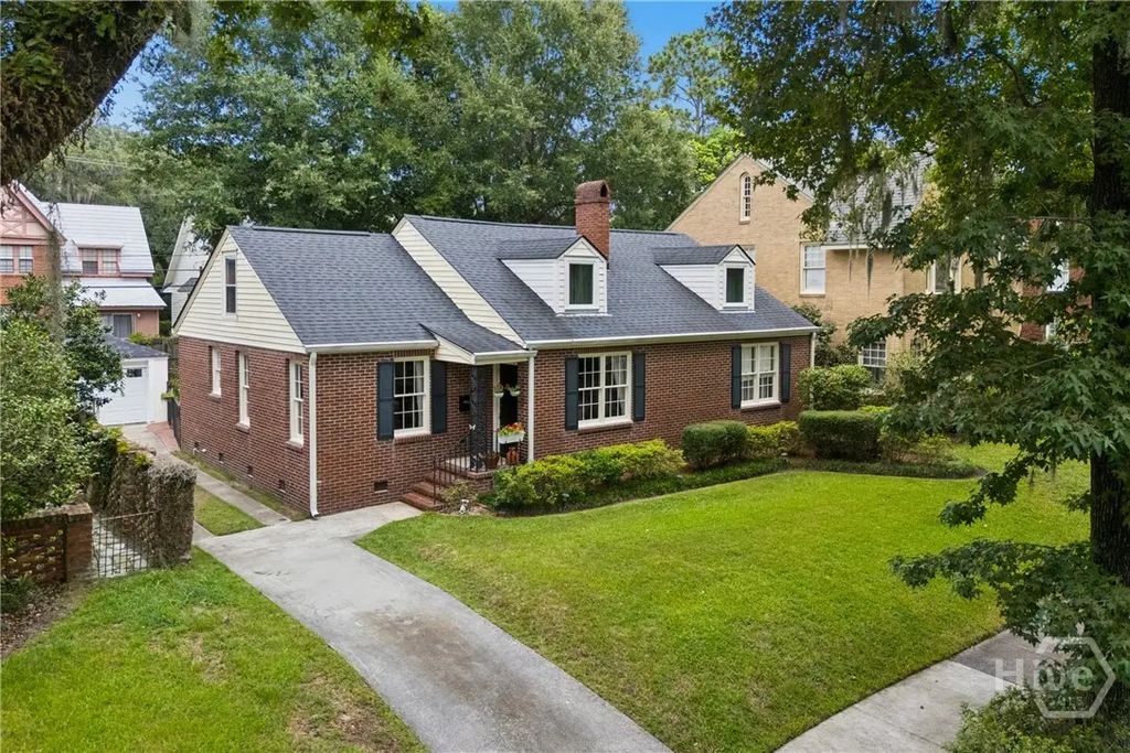 20 E 48th Street, Savannah