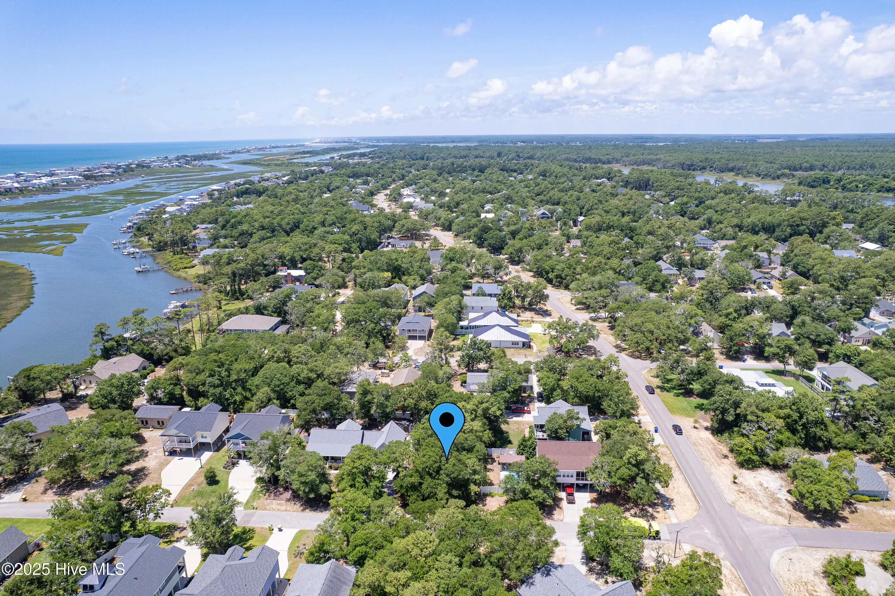 101 Sw 17th Street, Oak Island