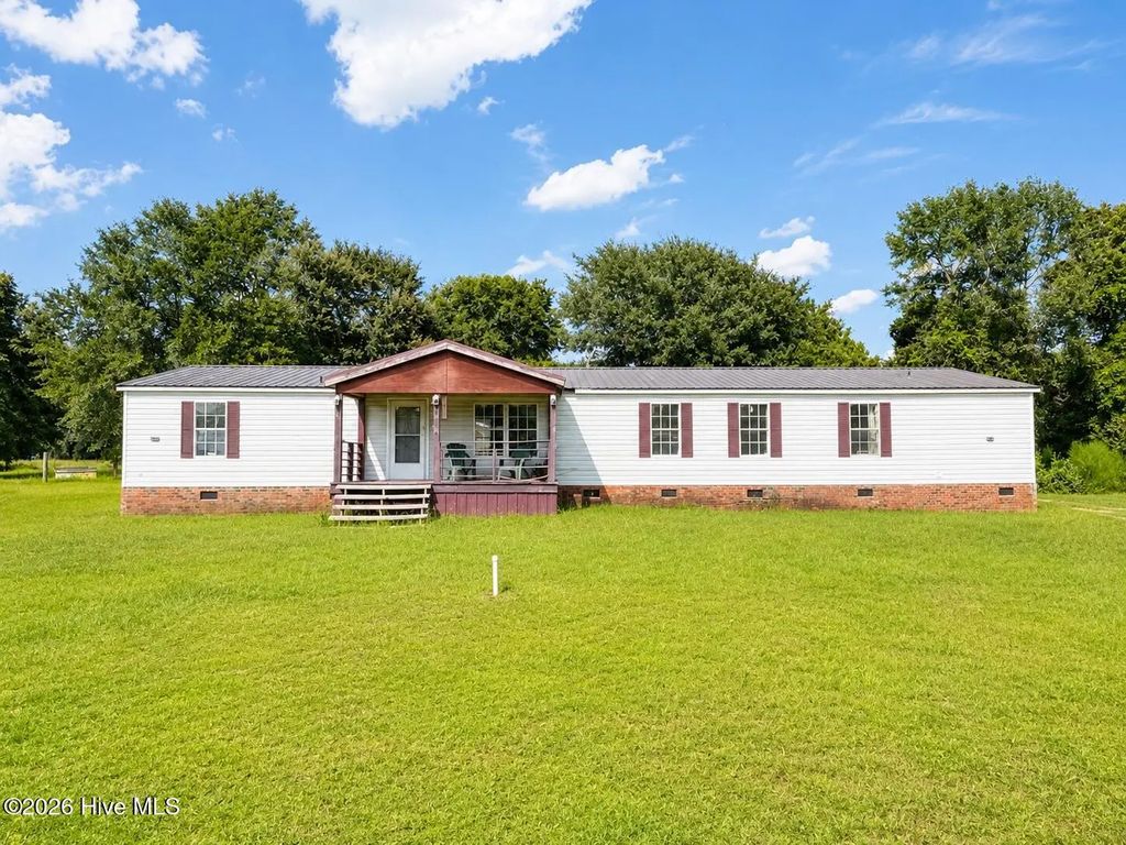 101 Athens Drive, Dudley