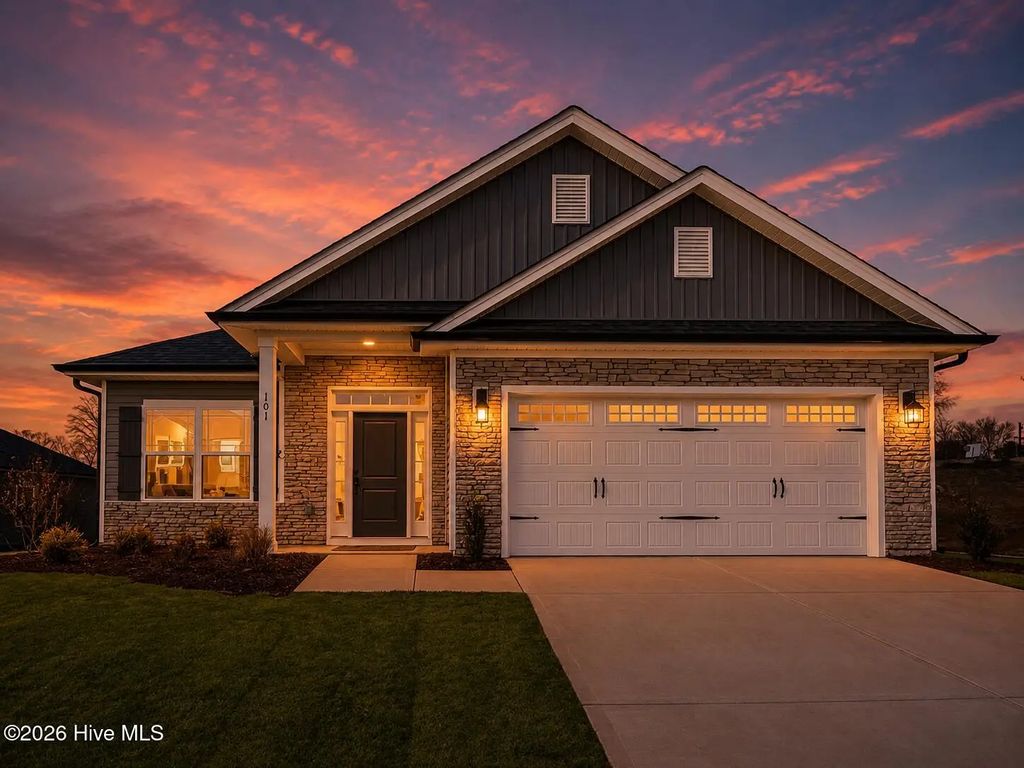 421 Whitetail Way, Tabor City
