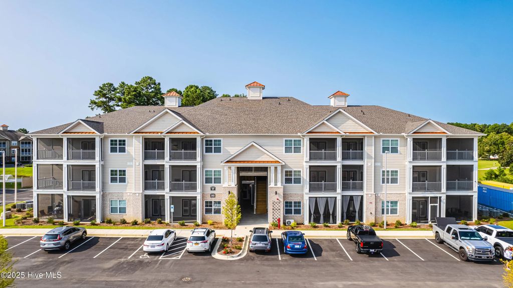 395 S Crow Creek Dr 1710, Calabash