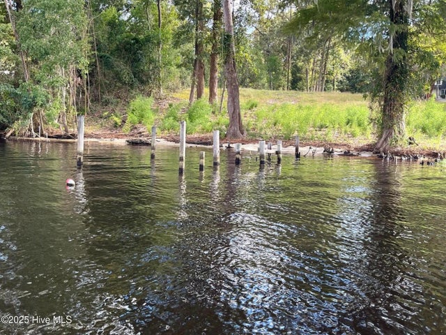 2321-b Chinquapin Road, New Bern