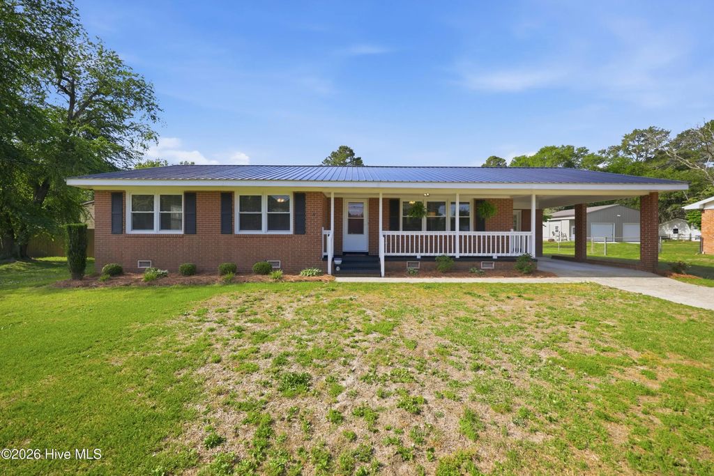 755 Central Avenue, Kinston