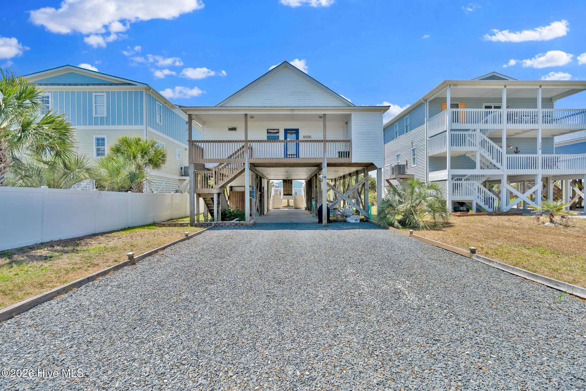 108 W Dolphin Drive, Oak Island Beach