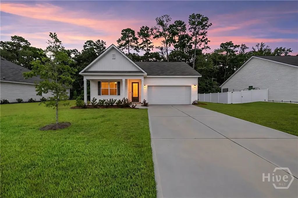 78 Woodford Reserve Drive, Pooler