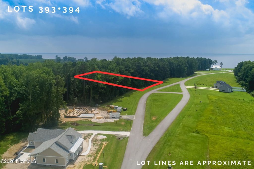 289 S Brightleaf Drive, Minnesott Beach