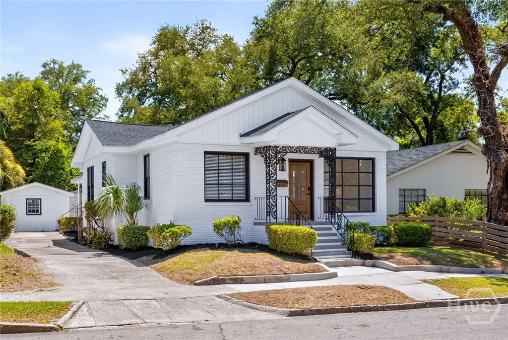 631 W 45th Street, Savannah