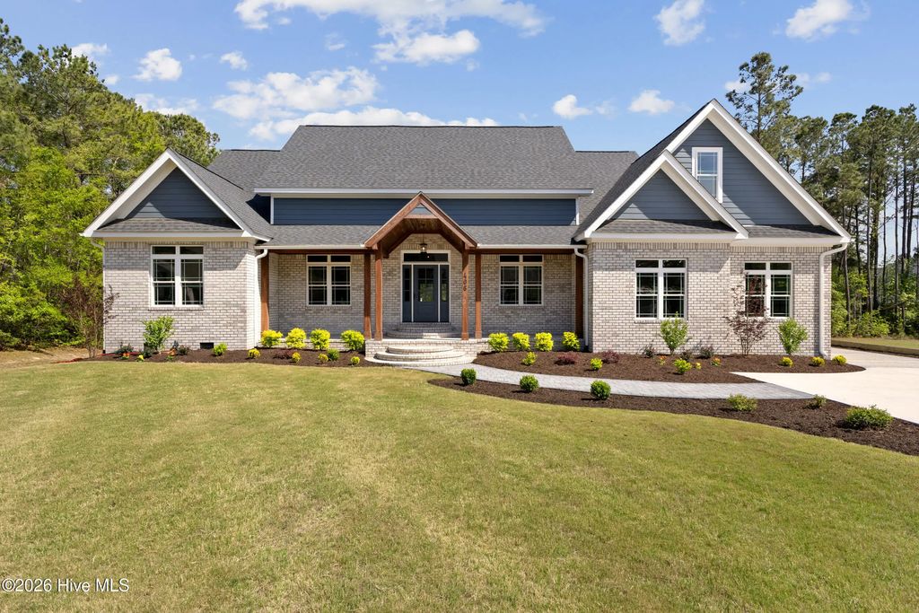 406 Compass Point, Hampstead